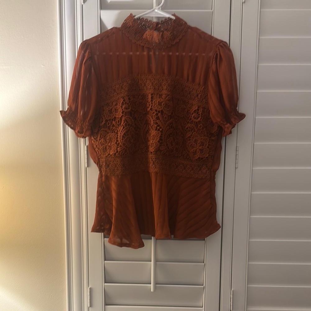 Haute Monde rust colored blouse